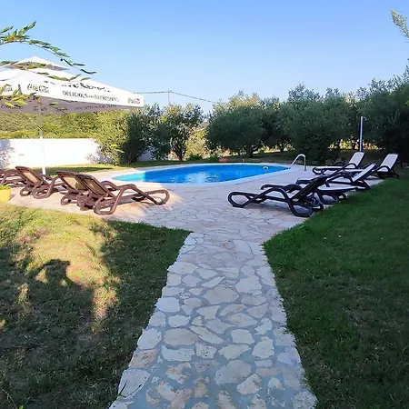 Arba 1 With Heated Pool