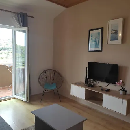 Arba 1 With Heated Pool * Rab Town