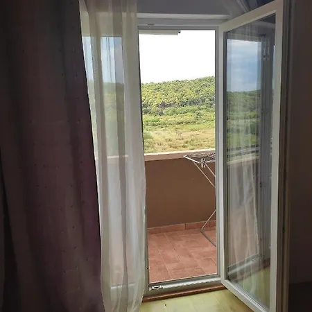 Arba 1 With Heated Pool Apartment