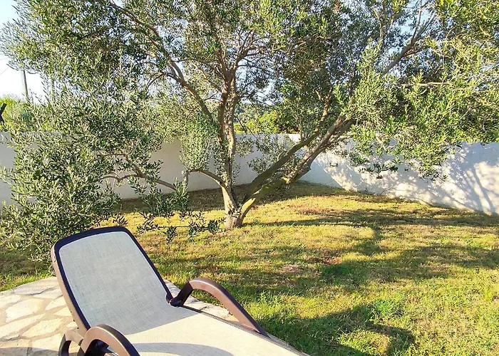 Arba 1 With Heated Pool Ραμπ